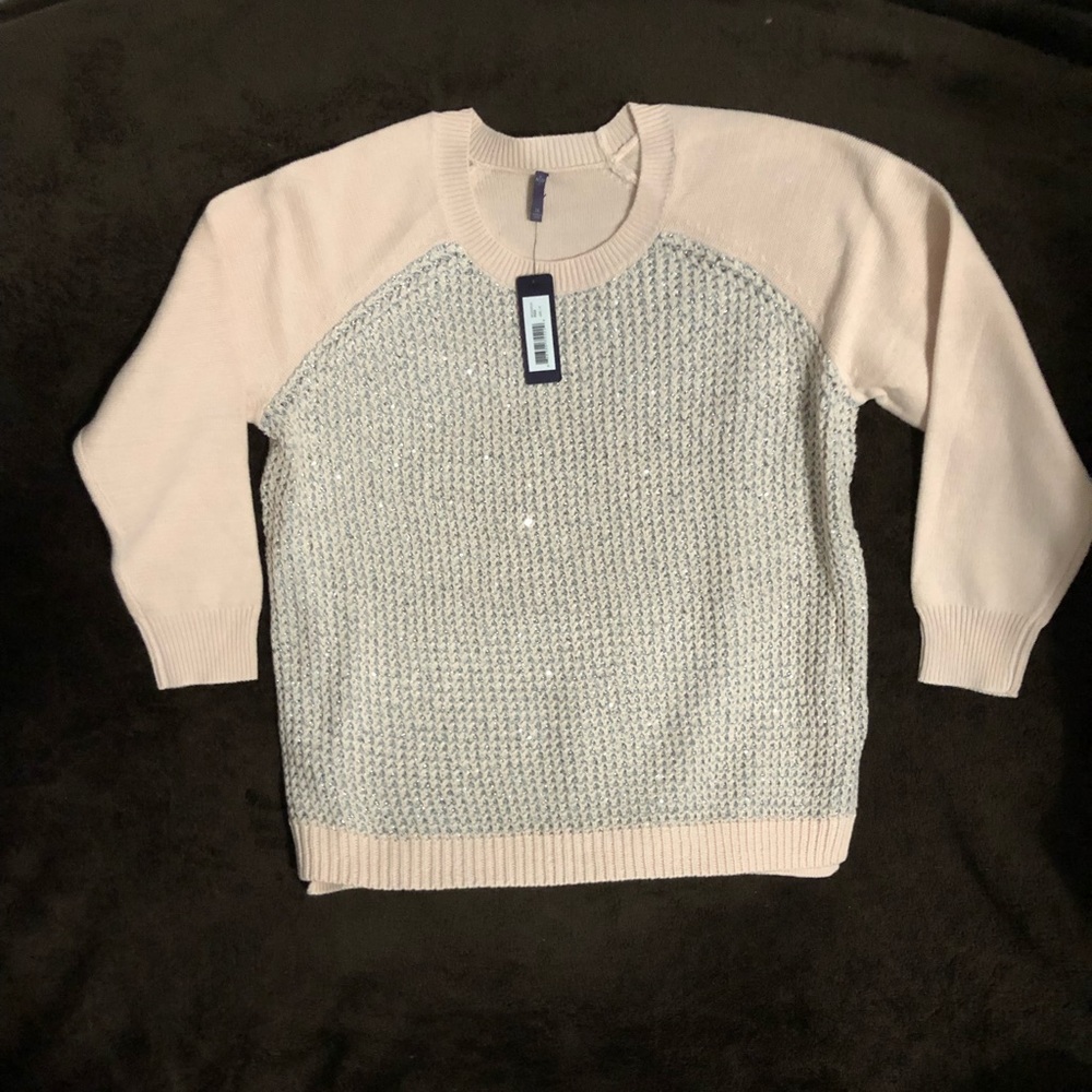 NYDJ lightweight sweater shirt